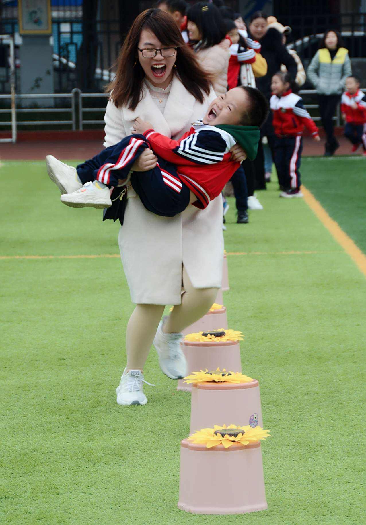 幼儿亲子游戏手机版下载亲子游戏100例9到12岁不用道具
