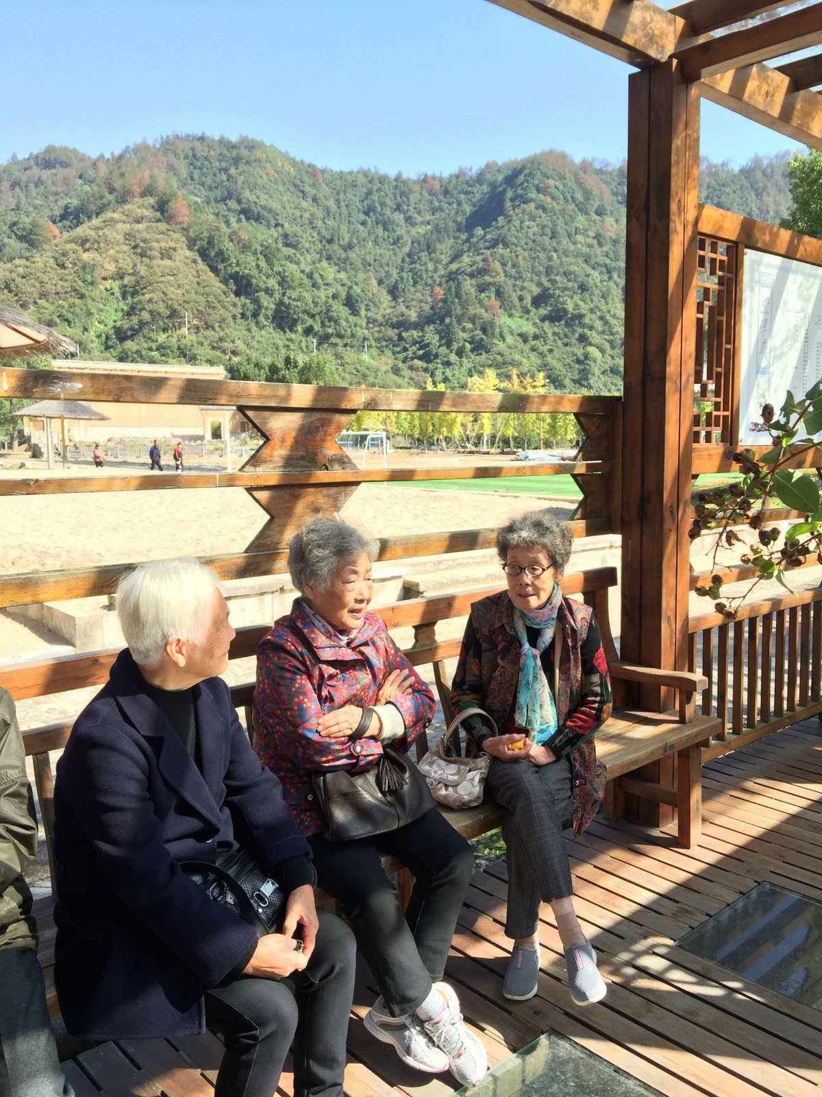 客户端fps60英雄联盟fps怎么突然变成60不动了-第2张图片-太平洋在线下载